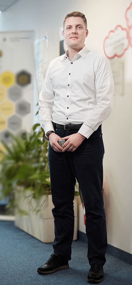 Dr. Stefan Döring